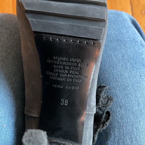 Elegant Grey Suede Stiletto Ankle Boots with Ruffle Detail Size 7.5 - Picture 8 of 8